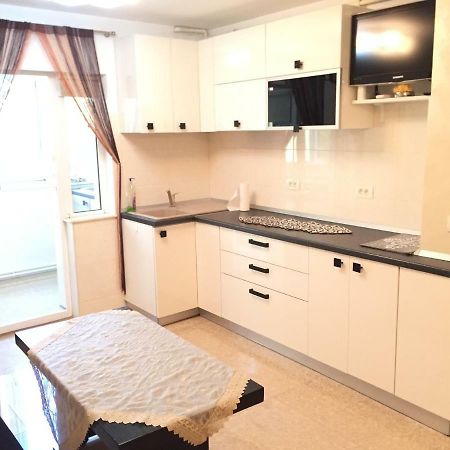 Apartament Tomis Nord 3 Camere Constanţa Esterno foto