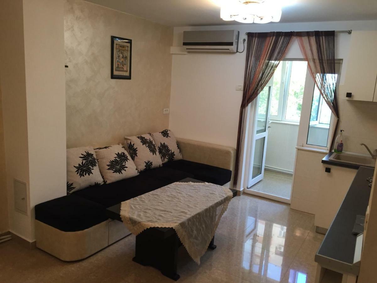 Apartament Tomis Nord 3 Camere Constanţa Esterno foto